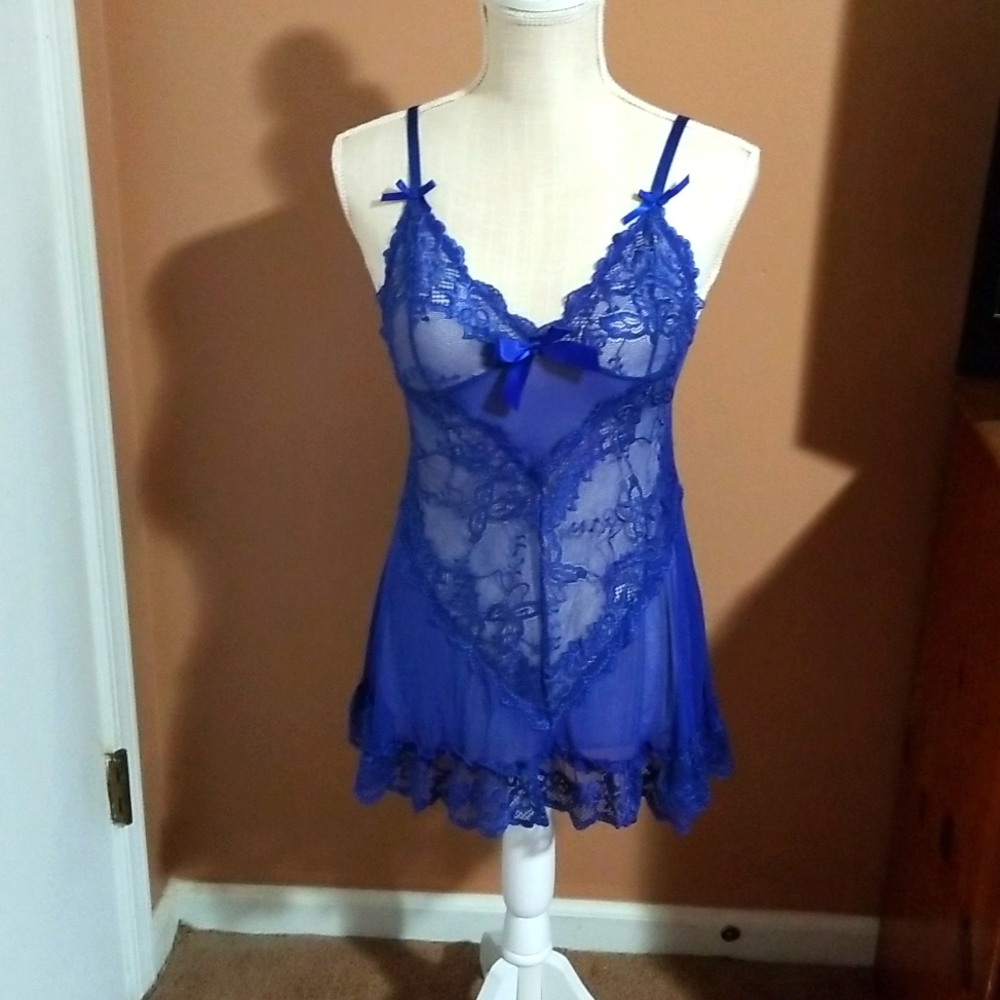 Fredricks of Hollywood  large camisole